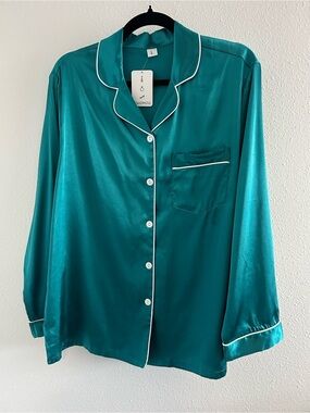 Swomog Silky Teal Button-Up Pajama Top